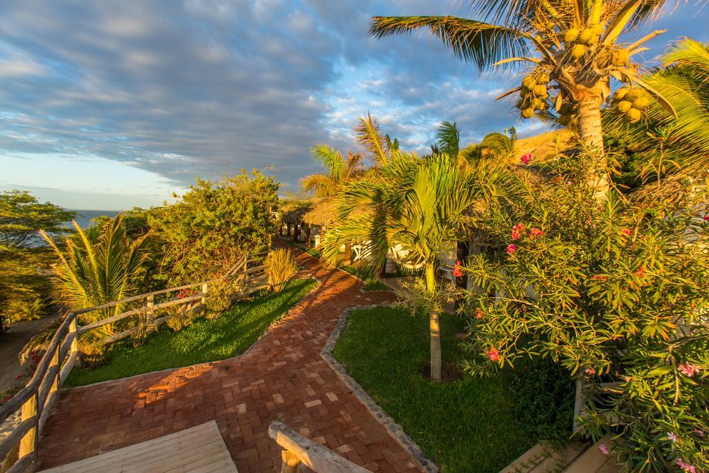 Villas Del Mar Mancora Exterior photo